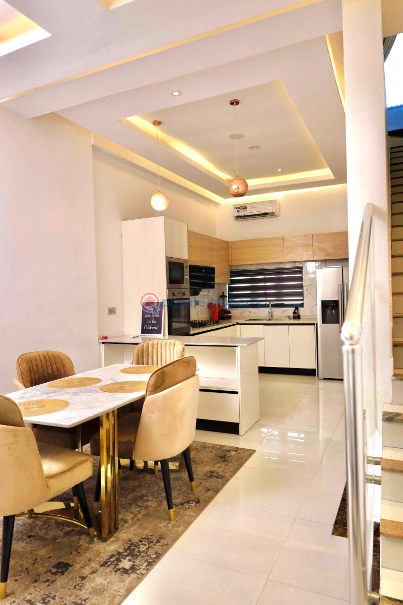 4 bedroom shortlet in lekki phase 1 - 1 4 bedroom Flat & Apartment Short let Lekki Phase 1 Lagos - 1