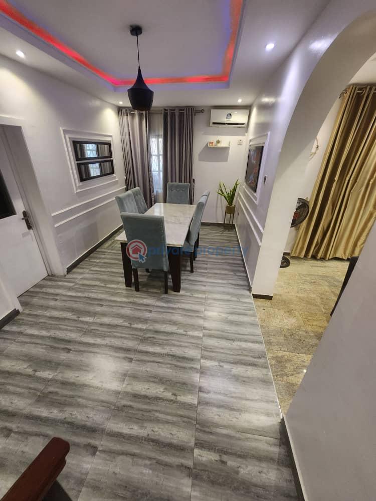 4 bedroom shortlet in magodo gra phase 1 - 17 4 bedroom Flat & Apartment Short let Magodo GRA Phase 2 Kosofe/Ikosi Lagos - 17