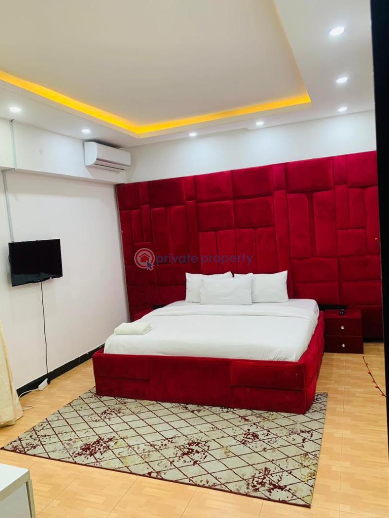 4 bedroom Shared Apartment Short let Lekki Phase 1 Lagos - 5