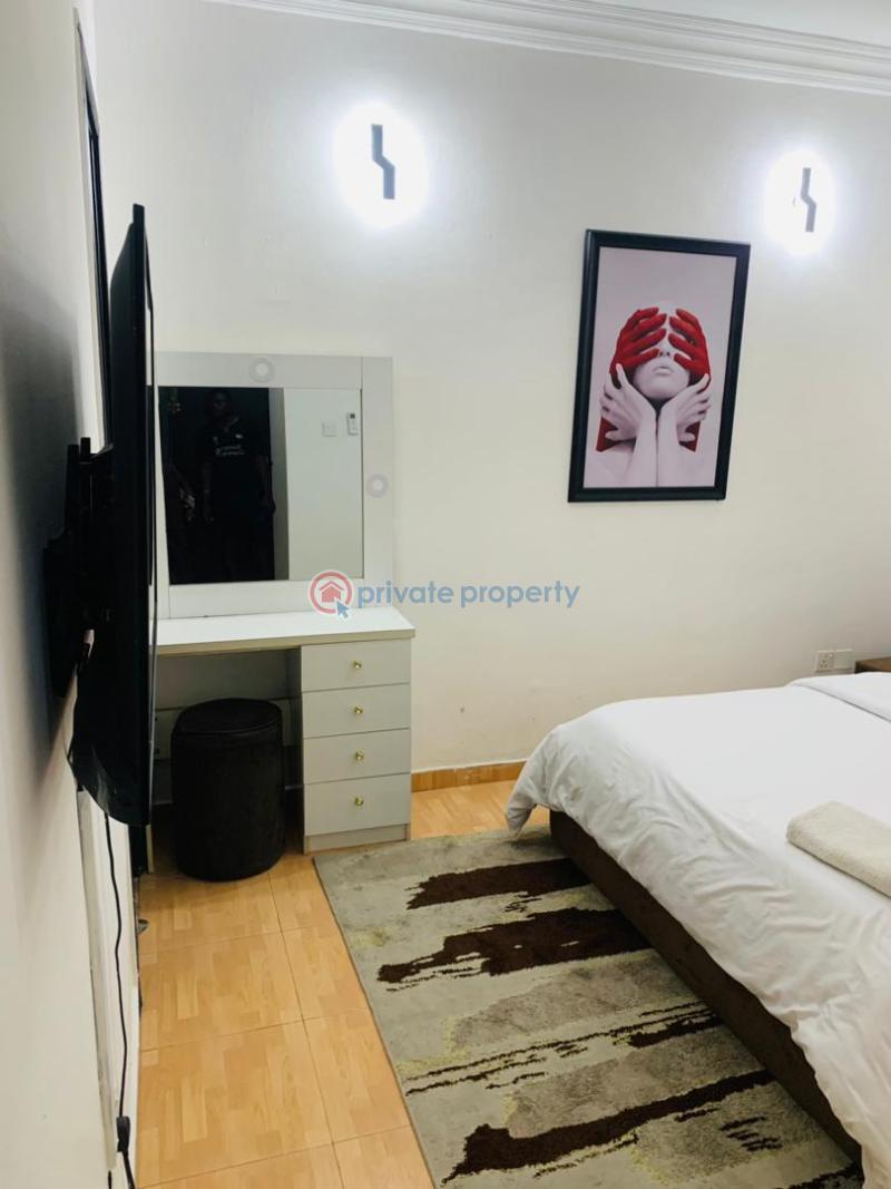 4 bedroom Shared Apartment Short let Lekki Phase 1 Lagos - 4