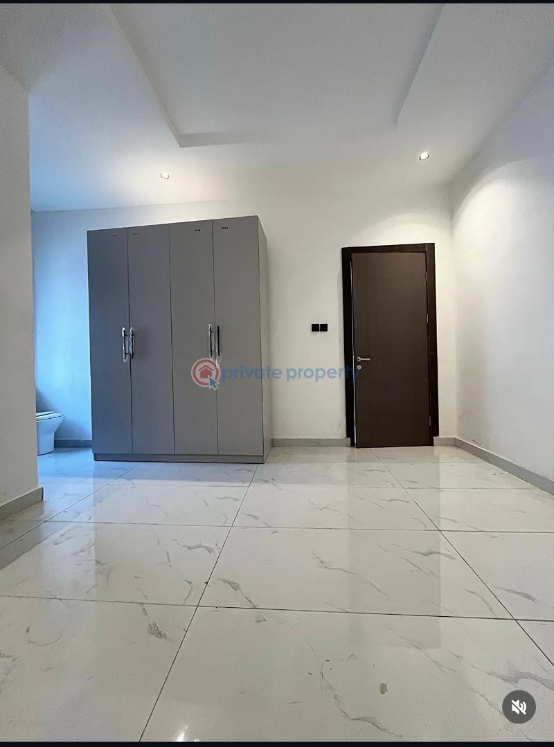 4 bedroom Detached Duplex For Sale Gbagada Phase 1 Lagos - 10