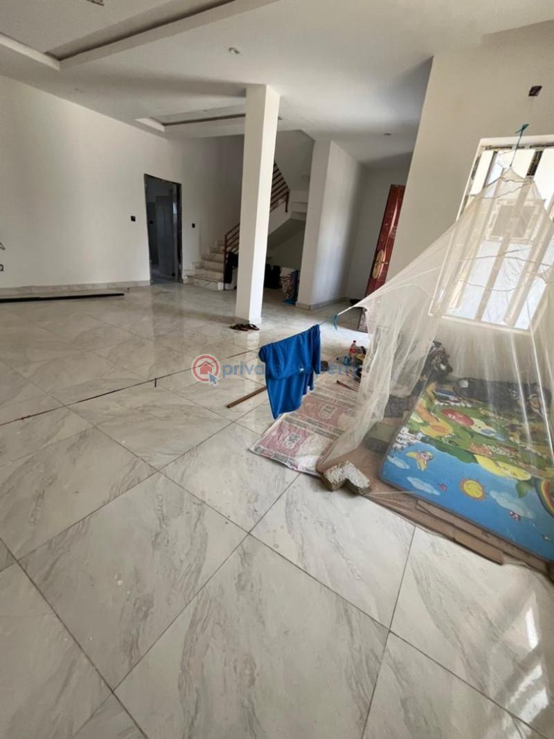 4 bedroom terrace - 3 4 bedroom House For Sale Gaduwa Abuja Phase 2  - 3