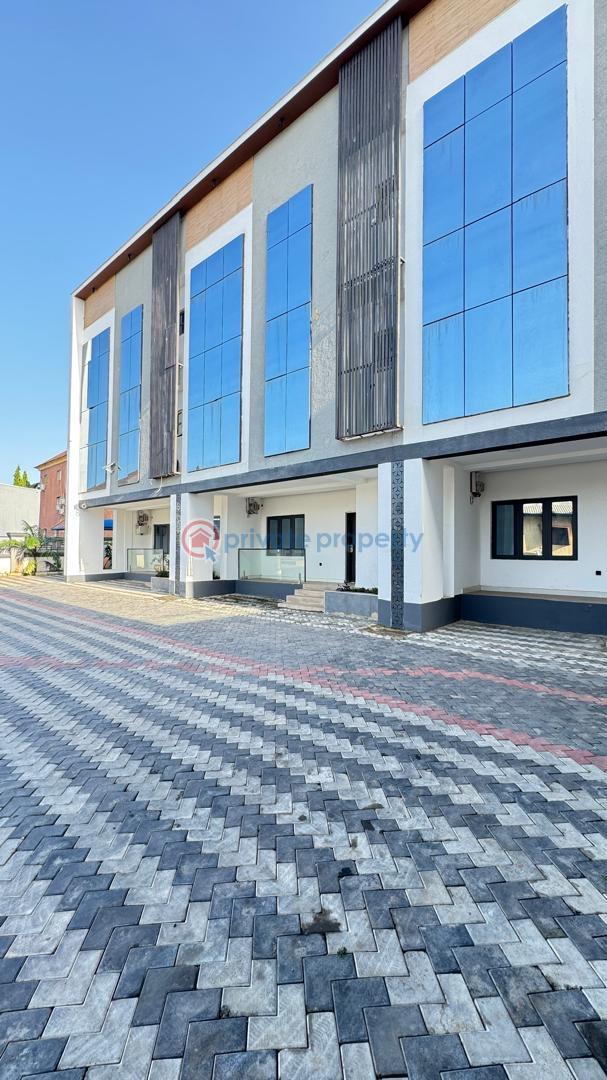 4 bedroom Terraced Duplex For Rent Wuye Abuja Phase 2  - 1