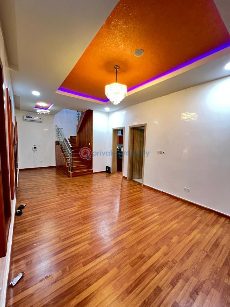 4 bedroom Terraced Duplex For Sale Victoria Garden City Lekki Lagos - 2