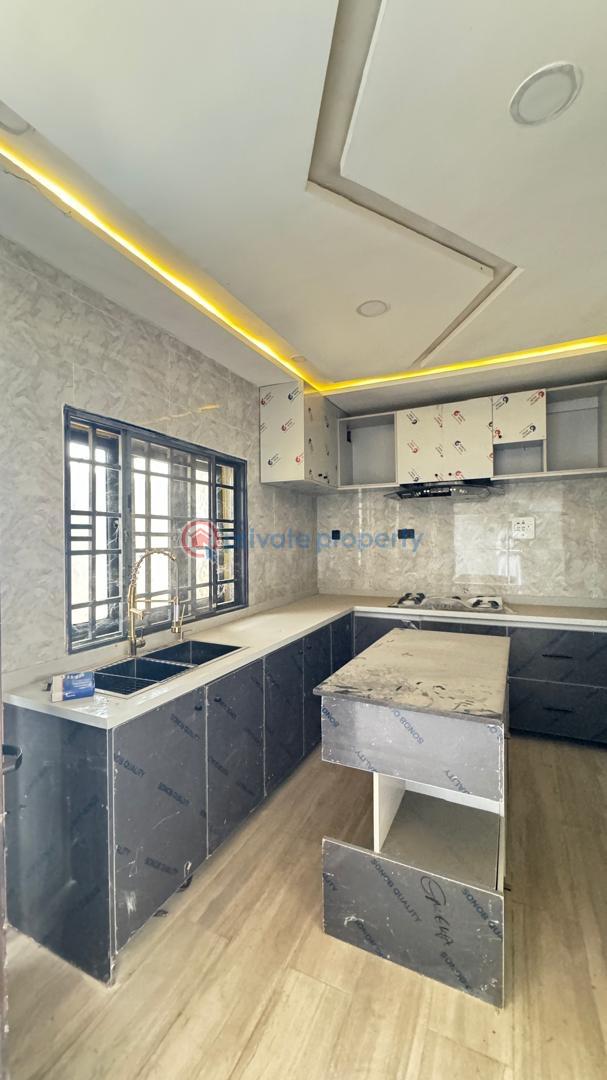 4 bedroom Terraced Duplex For Rent Wuye Abuja Phase 2  - 5