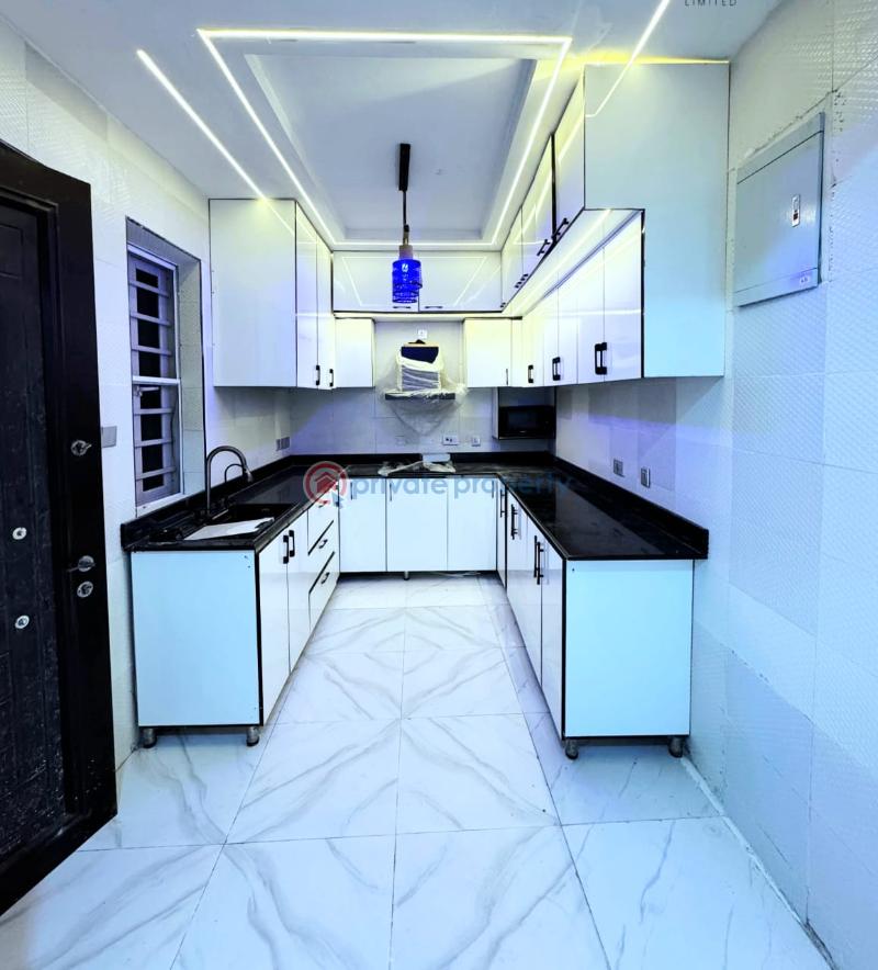 4 bedroom Terraced Duplex For Sale Lekki Phase 1 Lagos - 4