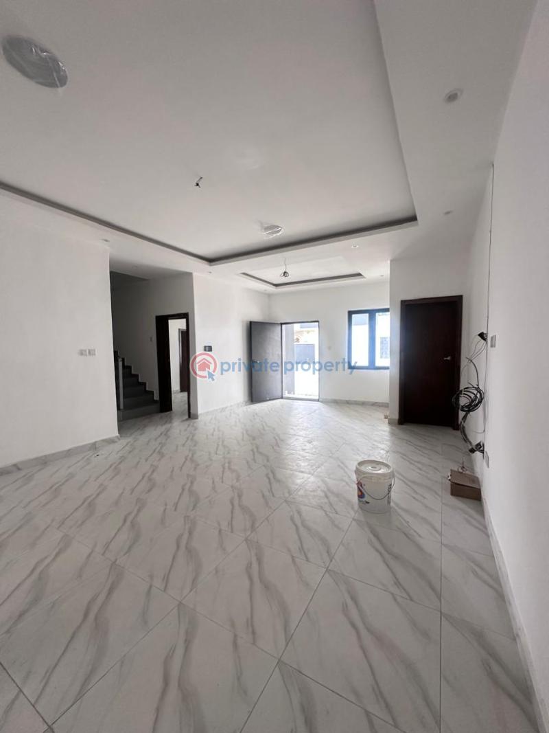 4 bedroom Terraced Duplex For Sale Ikota Lekki Lagos - 15