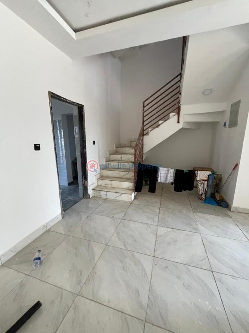 4 bedroom terrace - 5 4 bedroom House For Sale Gaduwa Abuja Phase 2  - 5