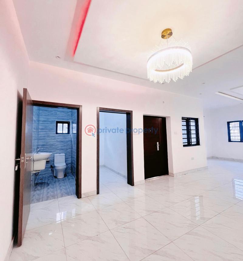 4 bedroom Terrace For Sale Zularich Residences 2 Monastery Road Sangotedo Lagos - 9