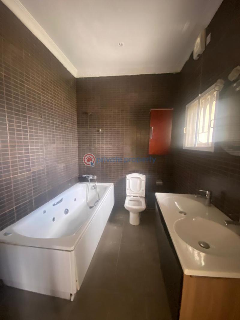 4 bedroom House For Rent Oniru Victoria Island Lagos - 2
