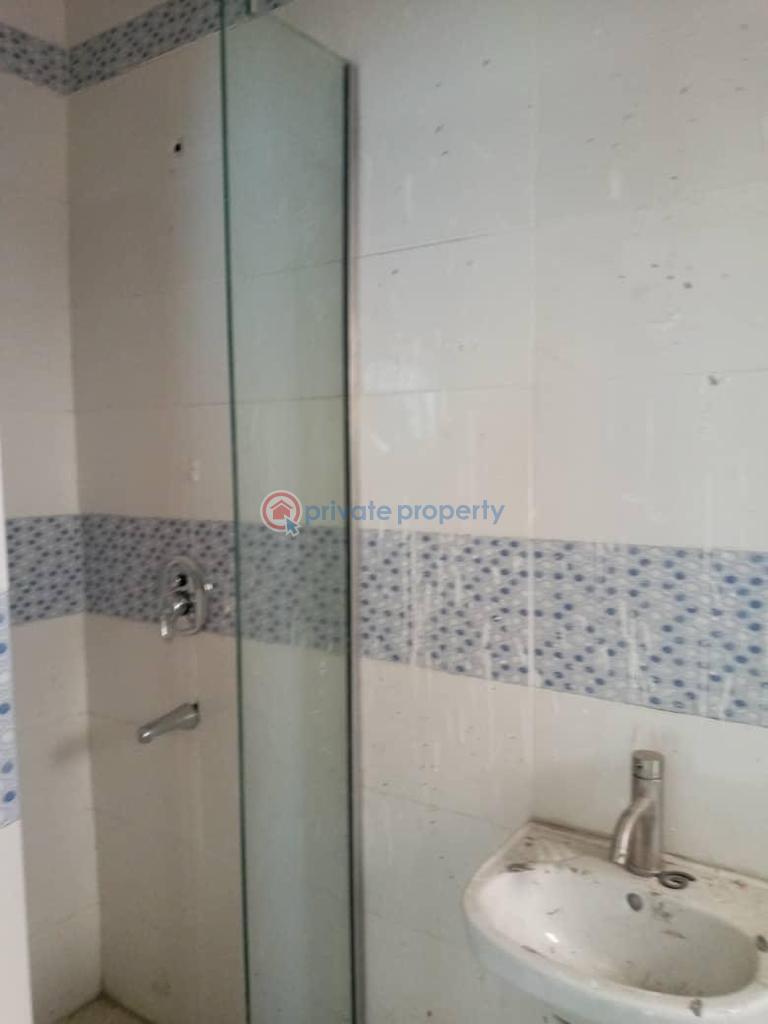 4 bedroom House For Sale Basheer Augusto Off Bode Thomas Surulere Lagos - 3