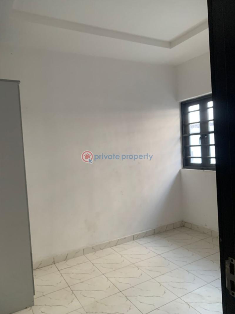 4 bedroom terrace apartment with maid’s room - 8 4 bedroom Terrace For Rent Toyin Street Ikeja Lagos - 8