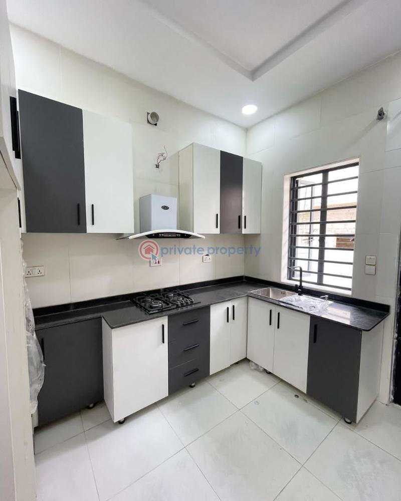 4 bedroom Terrace For Sale Neighbourhood* Abraham Adesanya Estate Mother & Child Healthcare Center Royal Garden, Ajah Ajiwe Police Station Lagos Business School Hi Life Estate Abraham Adesanya Ajah Lagos - 7