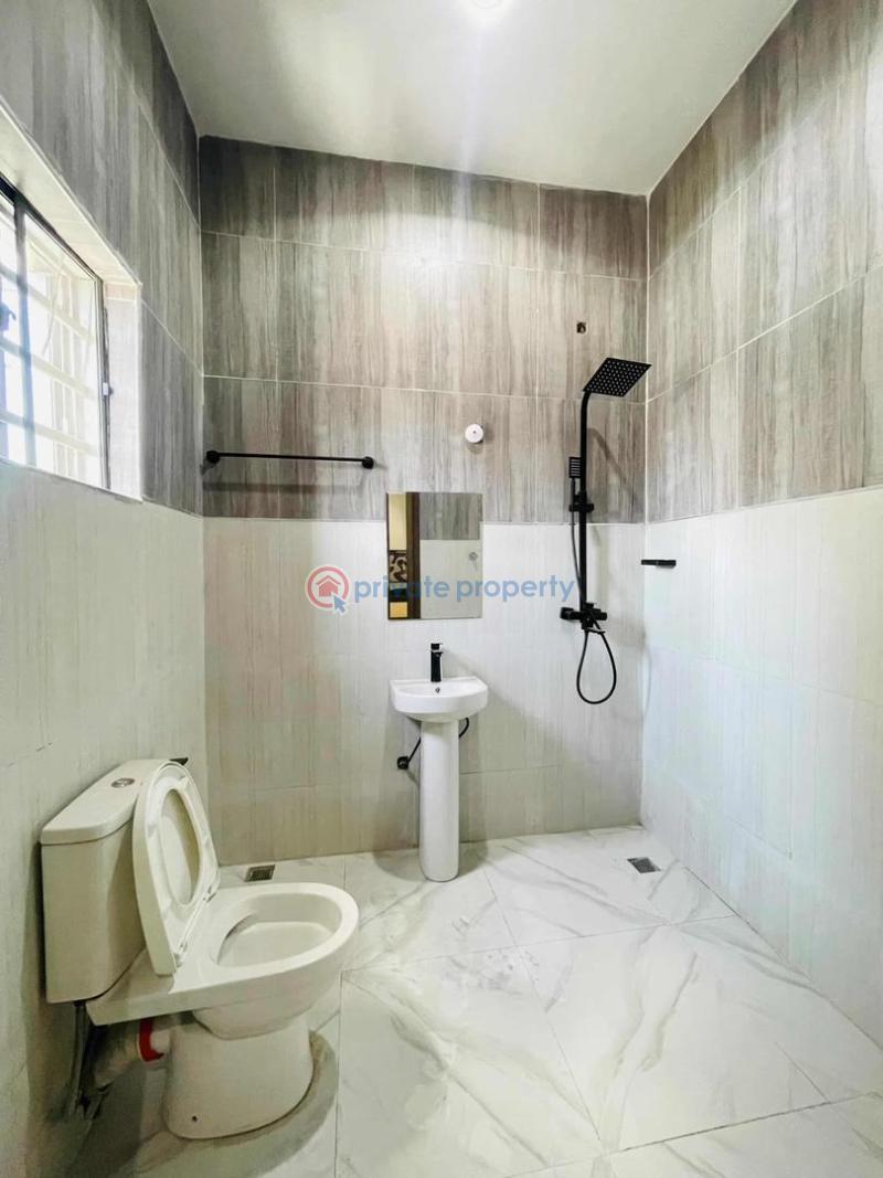 4 bedroom Terraced Duplex For Sale Lekki Lagos - 17