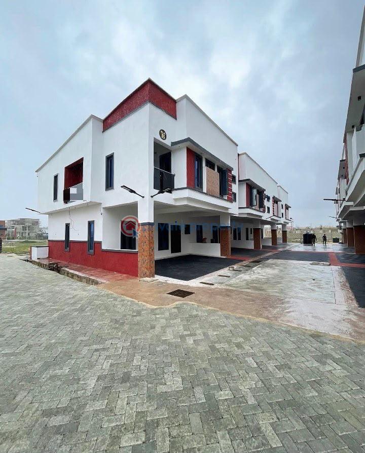 4 bedroom Terraced Duplex For Sale Chevron Drive Lekki Lagos - 1