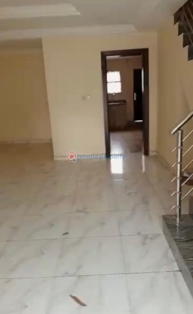 4 bedroom terrace duplex - 4 4 bedroom Terraced Duplex For Sale Brains And Hammers Galadimawa Abuja Phase 3  - 4