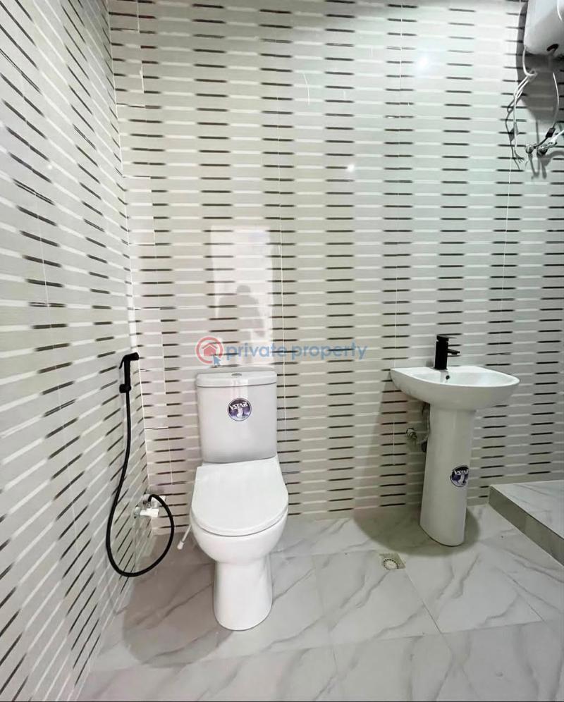 4 bedroom Terraced Duplex For Sale Chevron Drive Lekki Lagos - 8