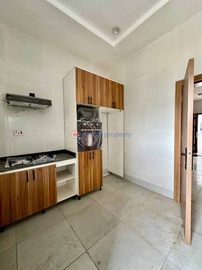 4 bedroom Terraced Duplex For Sale Ikota Estate Ikota Lekki Lagos - 4