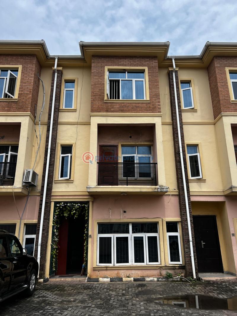 4 bedroom Terraced Duplex For Sale Osapa London Lekki Lagos - 11
