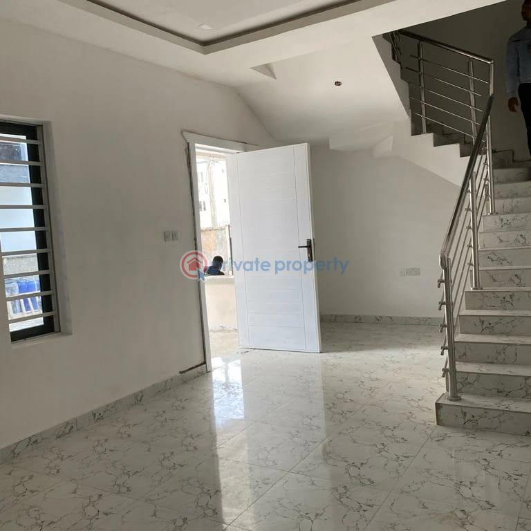 4 bedroom Terrace For Sale Along Ago Palace Lommond Garden Phase 1 Okota Ago Palace Isolo Lagos - 9