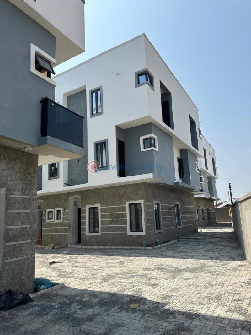 4 bedroom Terraced Duplex For Sale Lekki Phase 1 Lagos