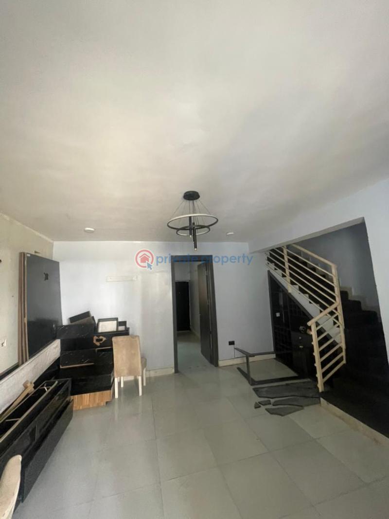 4 bedroom Terraced Duplex For Rent Ilasan Lekki Lagos - 6