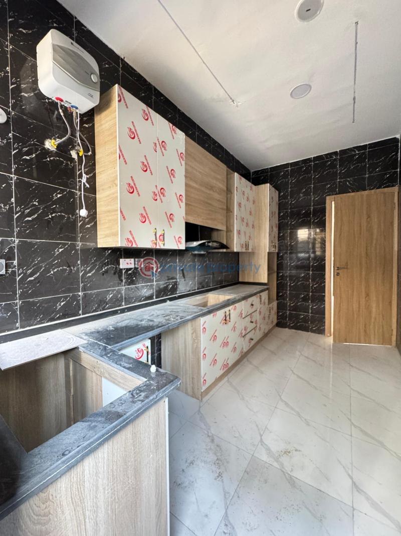 4 bedroom Terraced Duplex For Sale Ikota Lekki Lagos - 3