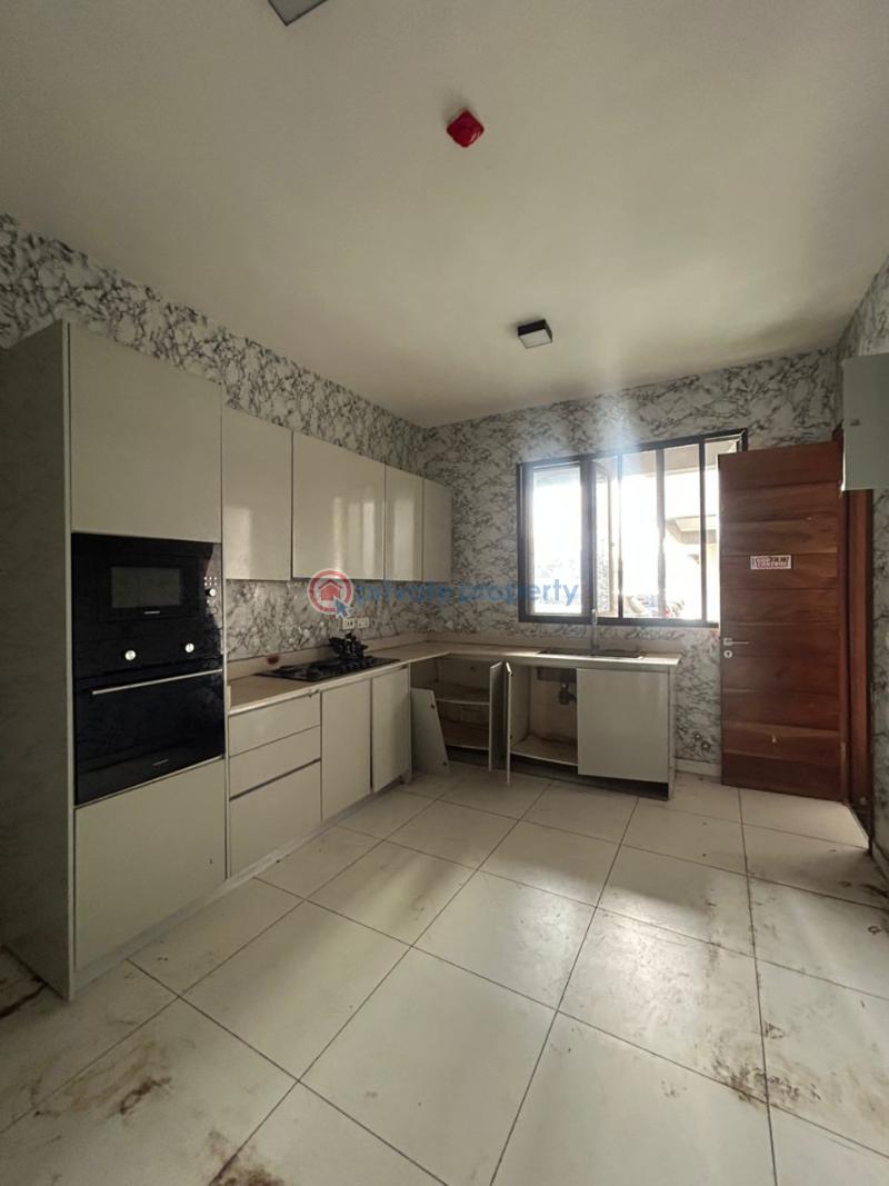 4 bedroom Terraced Duplex For Rent Ologolo Lekki Lagos - 5