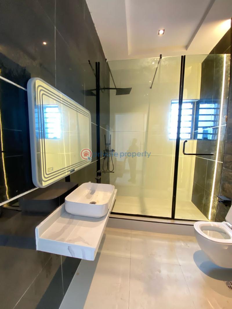 4 bedroom Terraced Duplex For Sale Ikota Lekki Lagos - 13