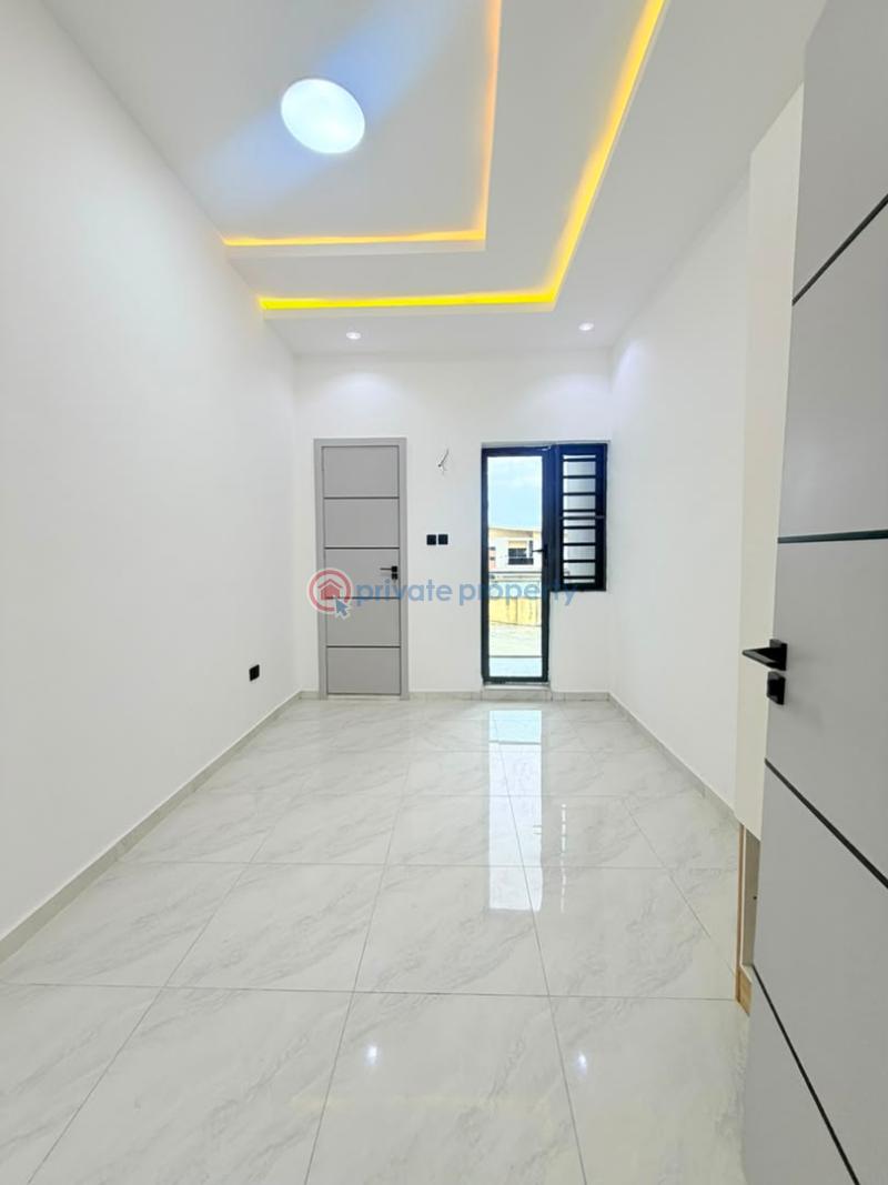 4 bedroom Terraced Duplex For Sale Ogudu Lagos - 1