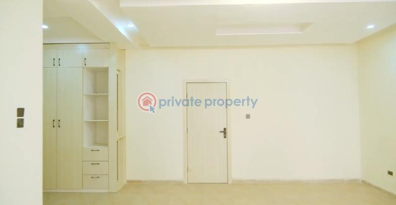 4 bedroom Terrace For Sale Mobil Road, Empire Terrace Ilaje Ajah Lagos - 10