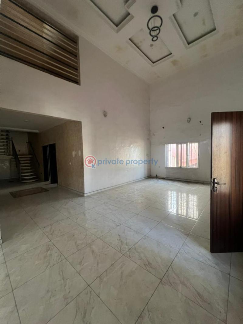 4 bedroom Terraced Duplex For Rent Osapa Lekki Lagos - 10