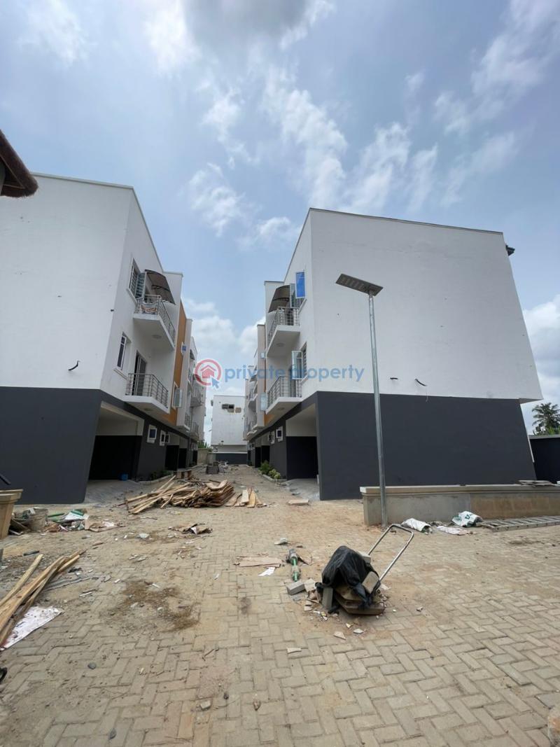 4 bedroom Terraced Duplex For Sale Ogudu GRA Lagos - 0