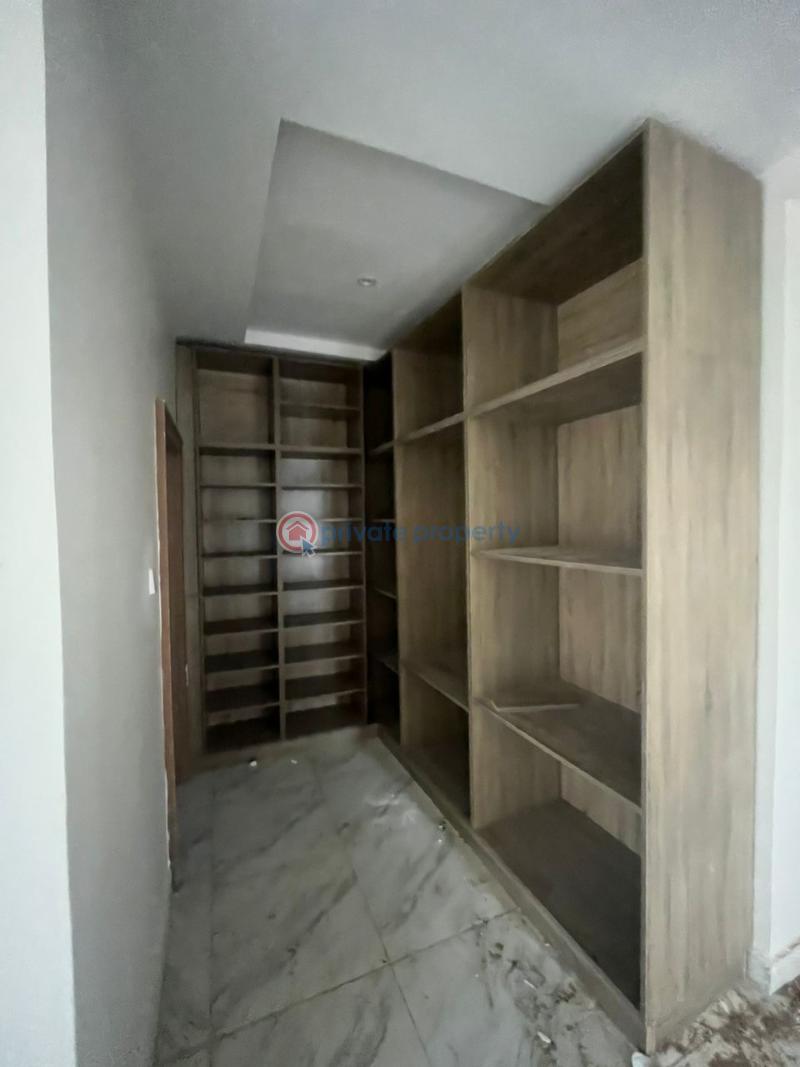 4 bedroom Terraced Duplex For Sale Kaura Abuja Phase 2  - 8