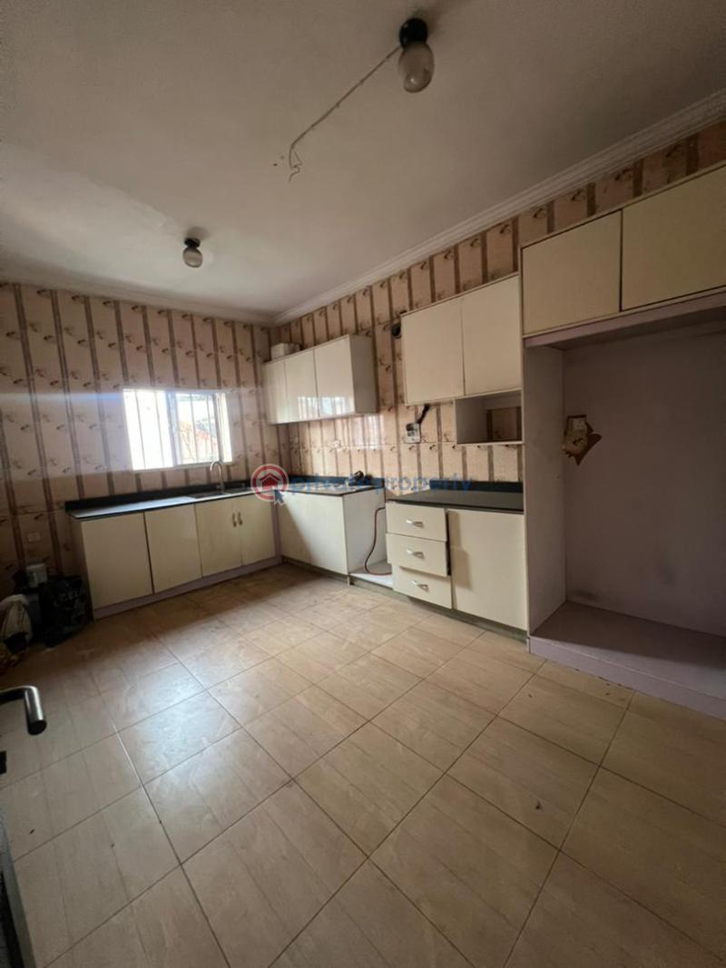 4 bedroom Terraced Duplex For Rent Osapa Lekki Lagos - 6