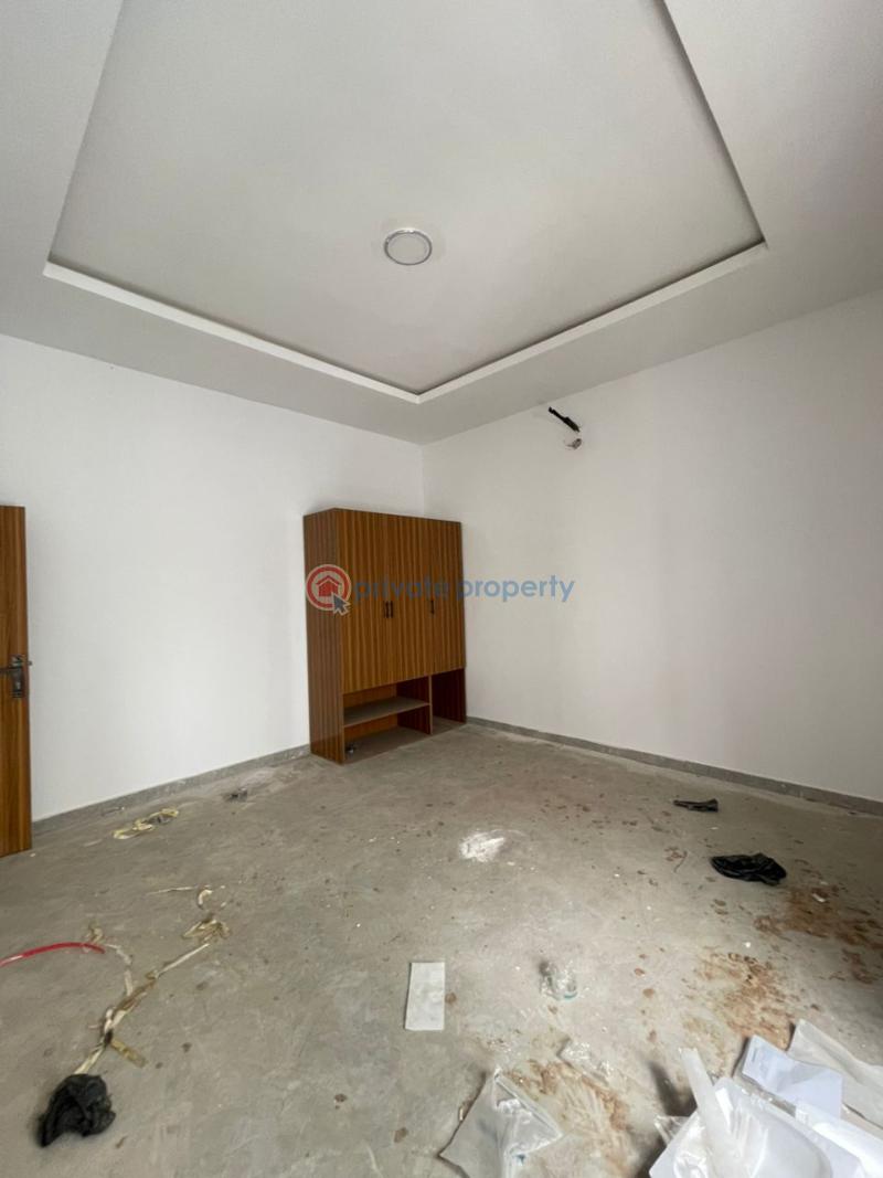 4 bedroom Terraced Duplex For Sale Ogudu GRA Lagos - 2