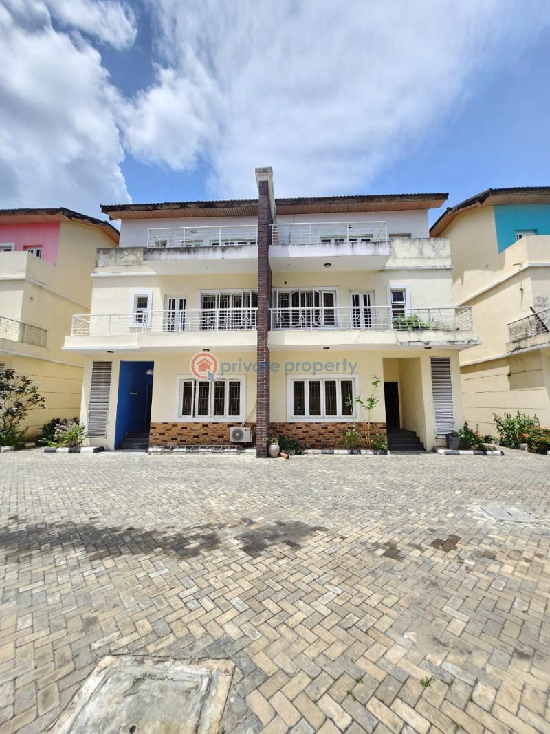 4 bedroom Terraced Duplex For Rent On Admiralty Way Lekki Phase1 Lekki Phase 1 Lagos - 1
