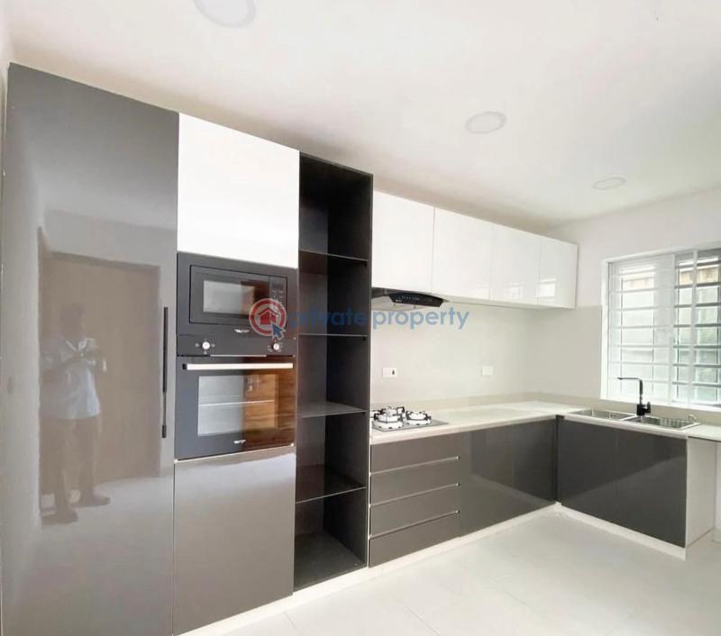 4 bedroom Terraced Duplex For Rent Lekki Lagos - 4