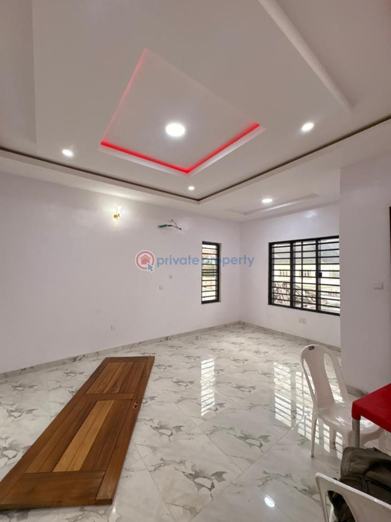 House For Sale Ikolaba Estate,ibadan Ibadan Oyo - 8