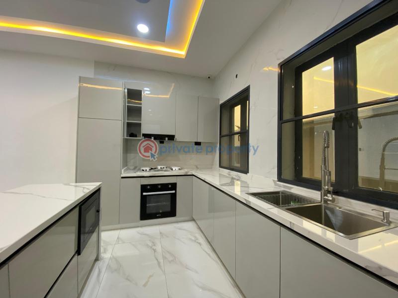 4 bedroom Terraced Duplex For Sale Thomas Estate Along Lekki Expressway Lagos - 6