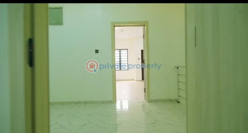 4 bedroom Terrace For Sale Mobil Road, Empire Terrace Ilaje Ajah Lagos - 0