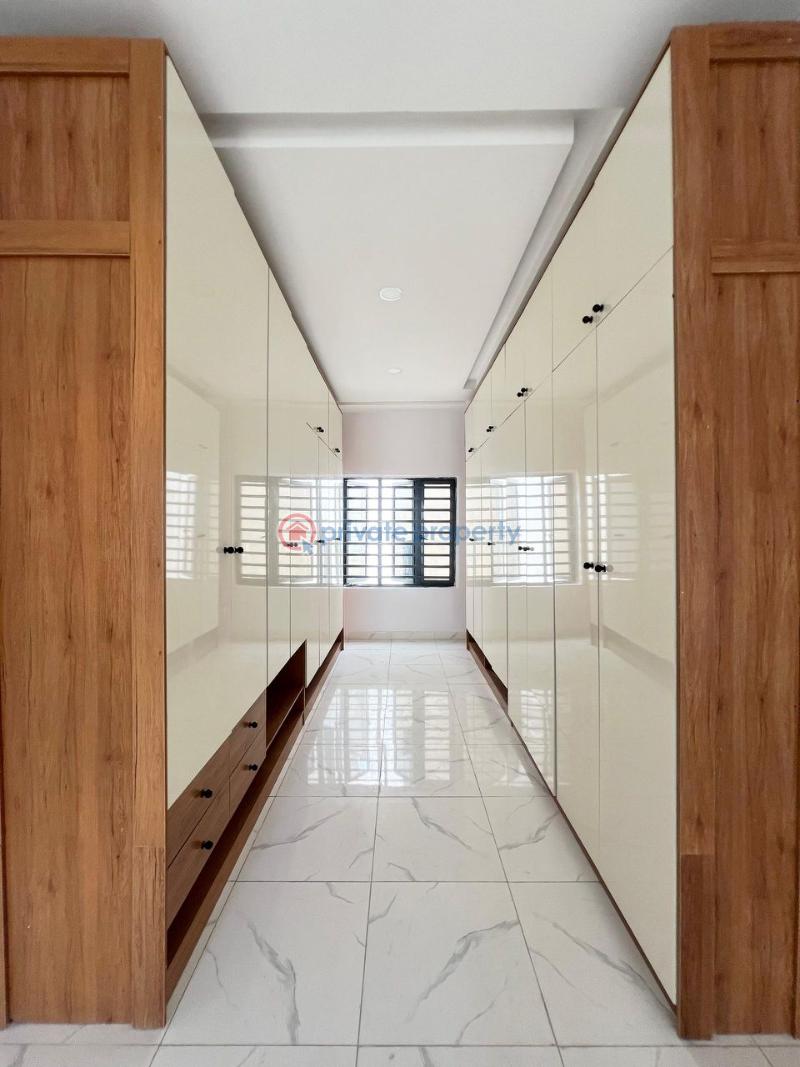 4 bedroom Terraced Duplex For Sale Ologolo Lekki Lagos - 5