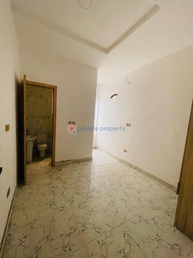 4 bedroom Terraced Duplex For Rent Ikota Lekki Lagos - 3