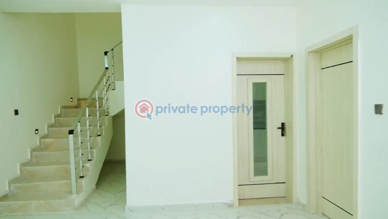 4 bedroom Terrace For Sale Mobil Road, Empire Terrace Ilaje Ajah Lagos - 5