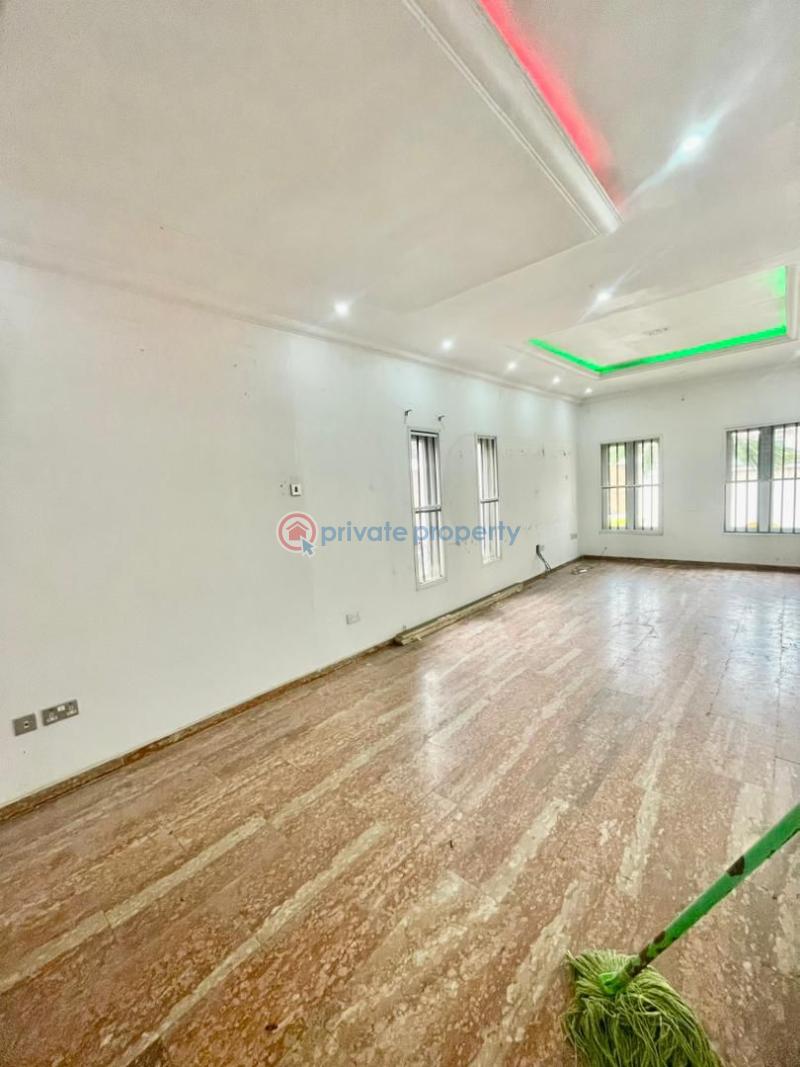 4 bedroom terrace duplex - 1 4 bedroom Terraced Duplex For Sale Osapa Lekki Lagos - 1
