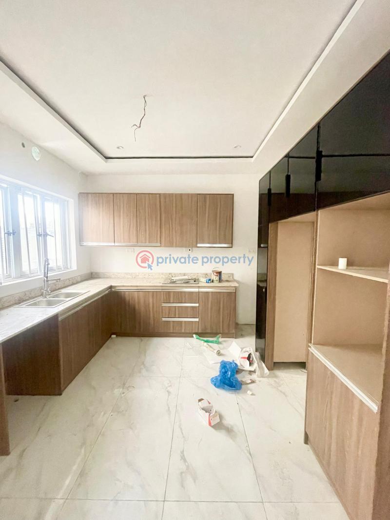 4 bedroom Terraced Duplex For Rent Lekki Phase 1 Lagos - 4