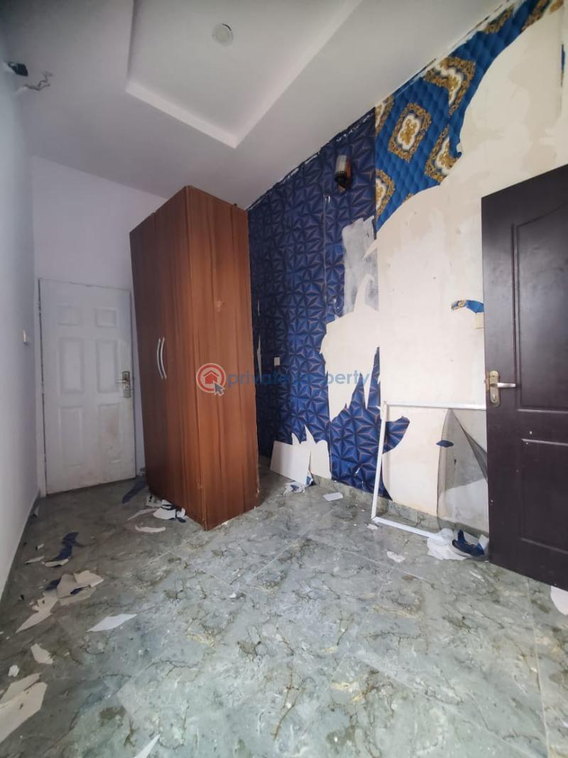 4 bedroom Terraced Duplex For Rent Thomas Estate Ajah Lagos - 2