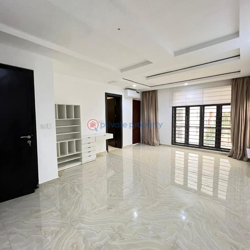 4-bedroom terrace duplex - 7 4 bedroom Terraced Duplex For Sale Osapa Lekki Lagos - 7