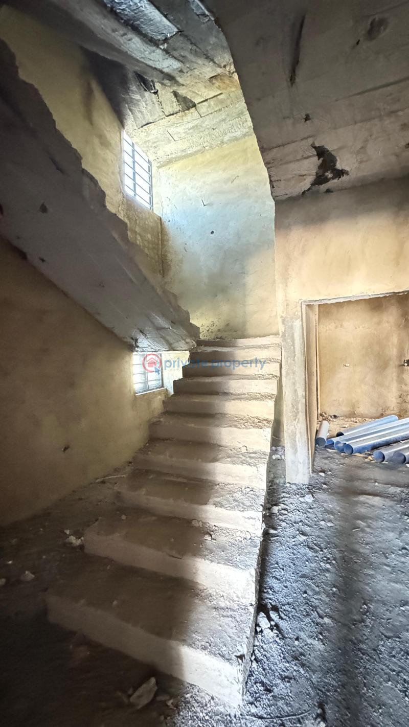 4 bedroom Terraced Duplex For Sale Gaduwa Abuja Phase 2  - 1