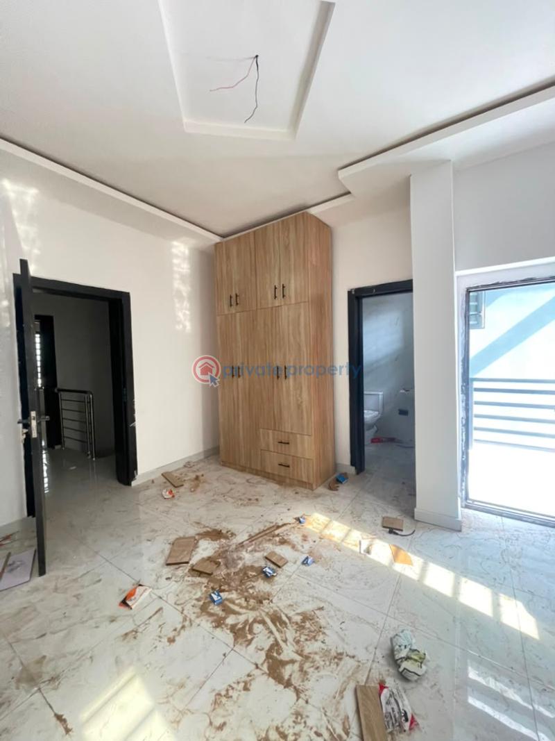 4 bedroom Terraced Duplex For Sale Magodo GRA Phase 1 Ojodu Lagos - 10